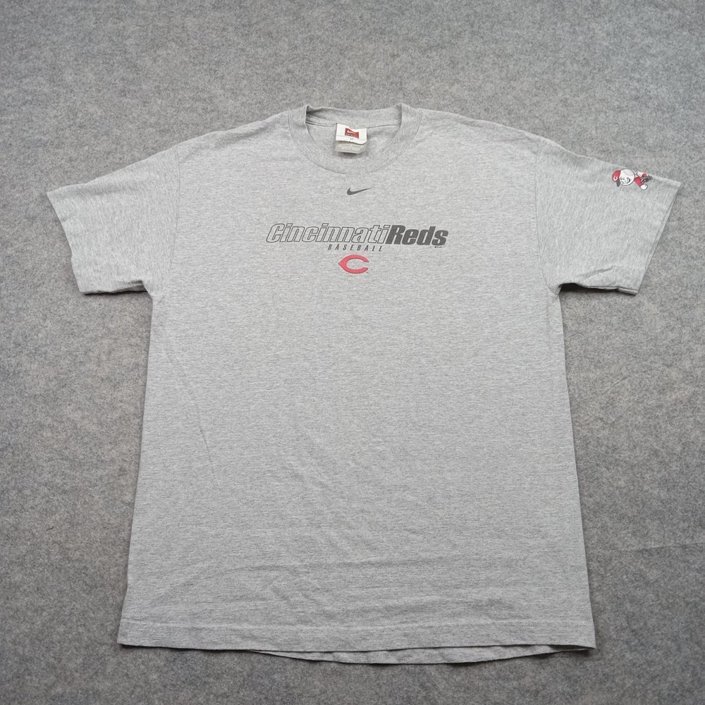 Cincinnati Reds Shirt Men Medium MLB Baseball Tee Crew Graphic Vintage Nike Team
